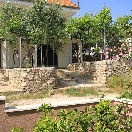 Apartman With A Parking Space Zavala, Hvar - 8773 Zavala