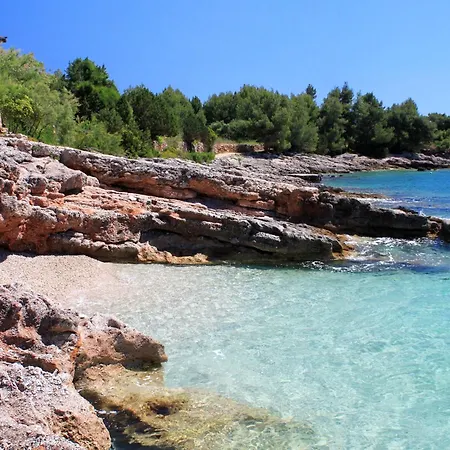 Apartman With A Parking Space Zavala, Hvar - 8773